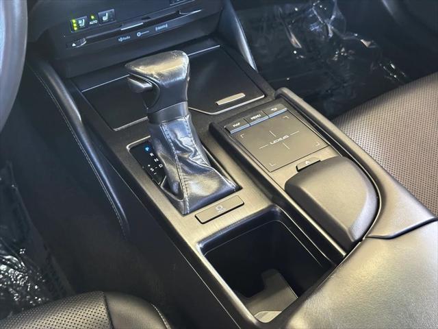 used 2019 Lexus ES 350 car, priced at $26,500