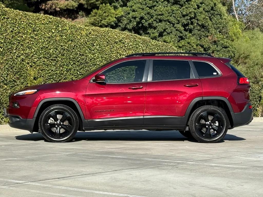 used 2018 Jeep Cherokee car, priced at $16,653