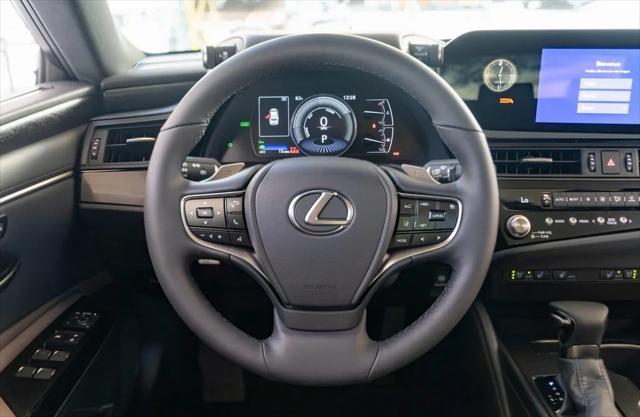 new 2025 Lexus ES 300h car, priced at $50,010