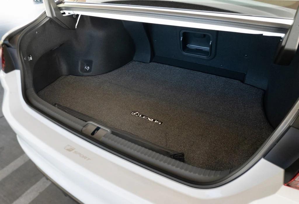 new 2025 Lexus ES 350 car, priced at $43,935