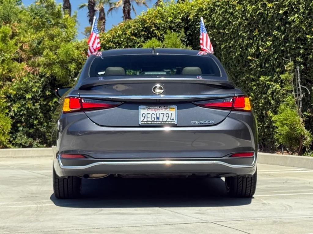 used 2023 Lexus ES 300h car, priced at $38,981