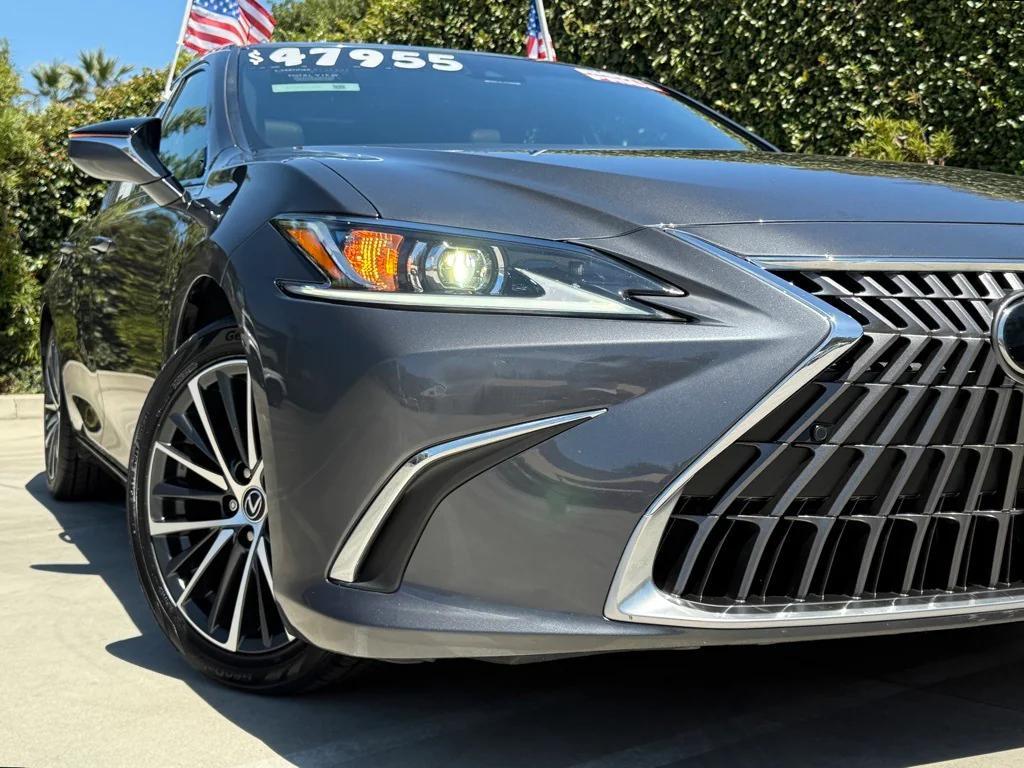 used 2023 Lexus ES 300h car, priced at $38,981