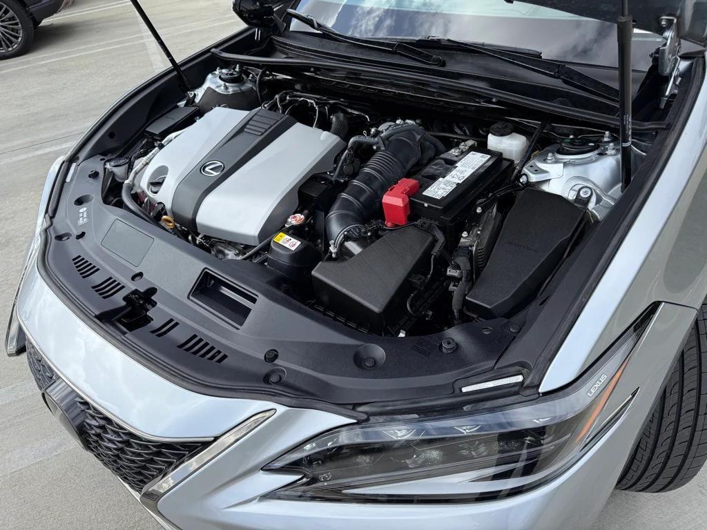 used 2023 Lexus ES 350 car, priced at $40,742