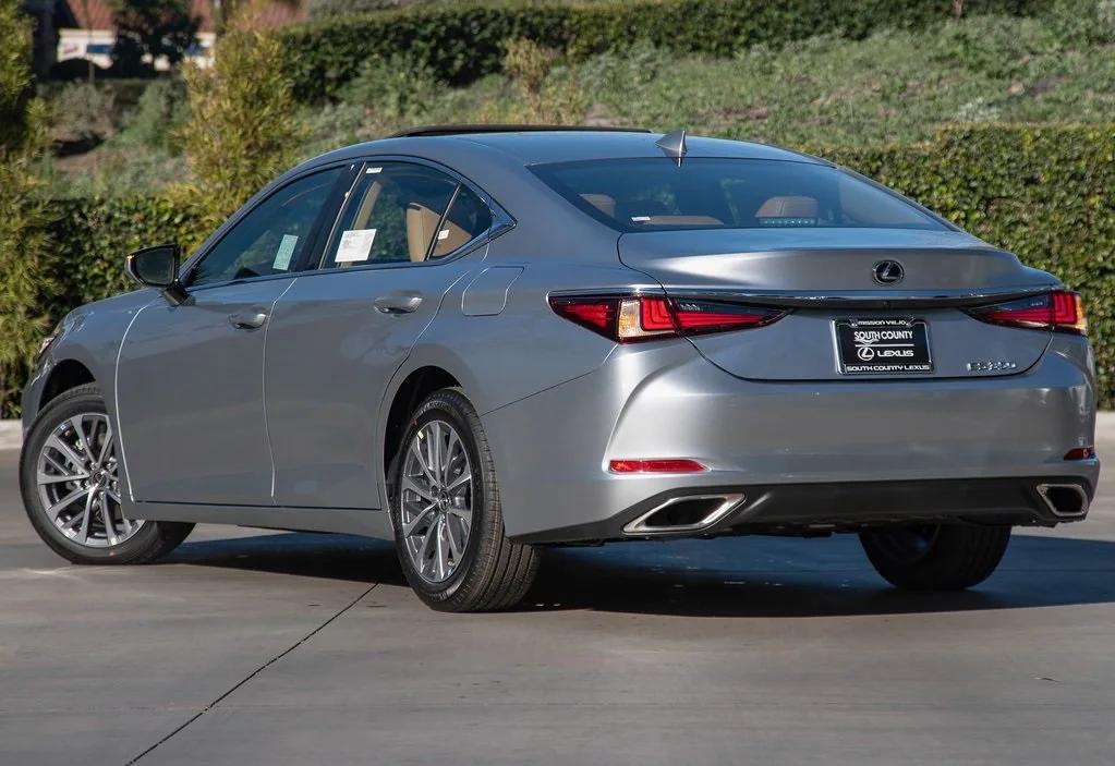 new 2025 Lexus ES 350 car, priced at $43,935