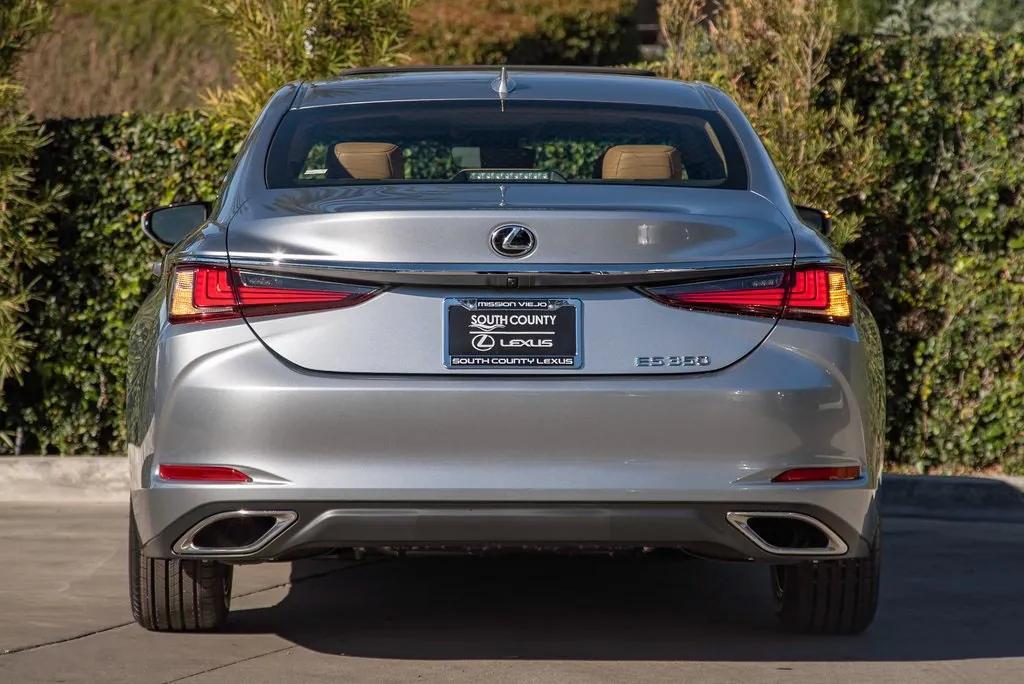new 2025 Lexus ES 350 car, priced at $43,935