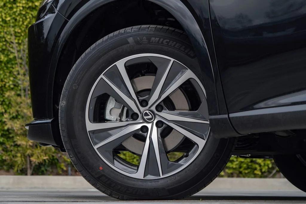 new 2025 Lexus RX 350 car, priced at $53,010