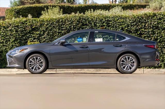 new 2025 Lexus ES 350 car, priced at $43,715