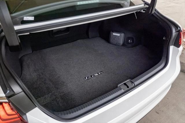 new 2025 Lexus ES 300h car, priced at $50,195