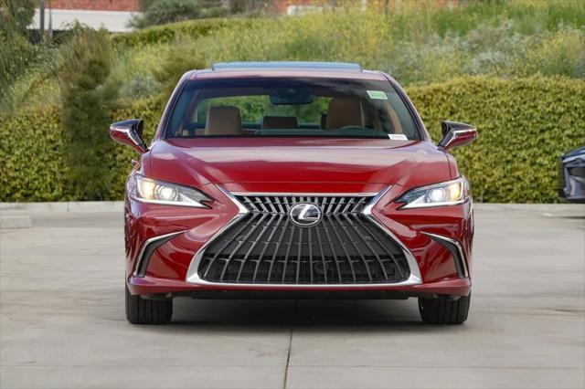 new 2025 Lexus ES 300h car, priced at $50,999