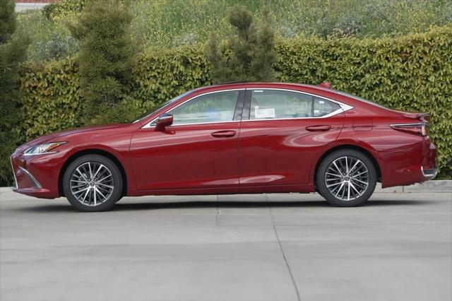 new 2025 Lexus ES 300h car, priced at $50,999