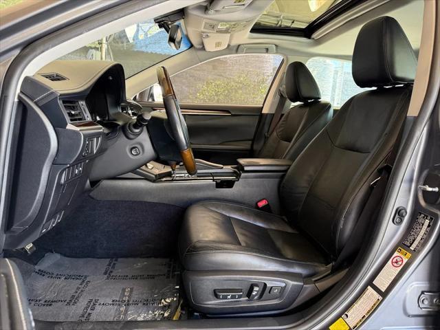 used 2013 Lexus ES 350 car, priced at $14,500