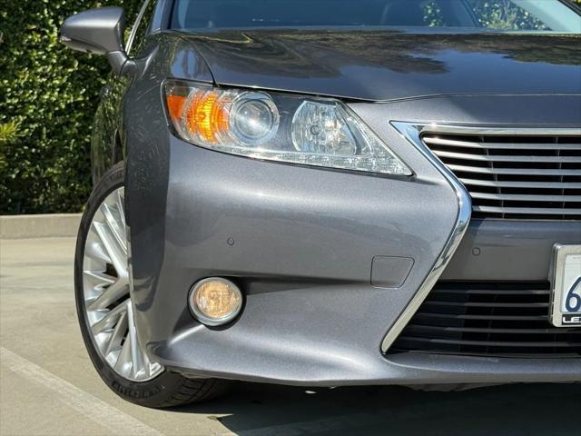 used 2013 Lexus ES 350 car, priced at $14,500