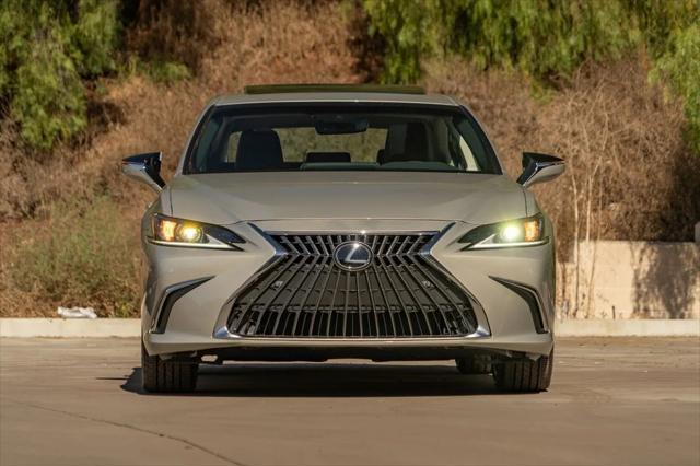 new 2025 Lexus ES 350 car, priced at $46,665