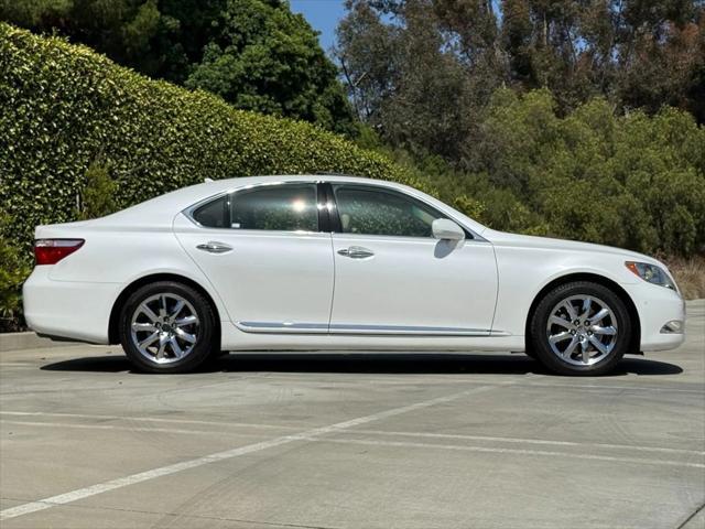 used 2007 Lexus LS 460 car, priced at $12,500