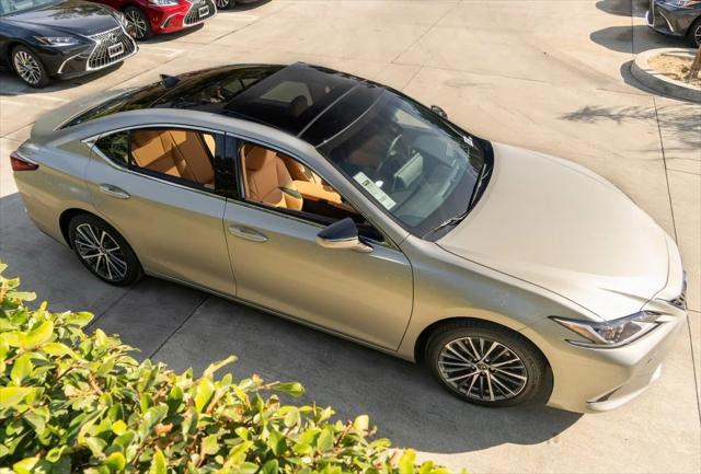 new 2025 Lexus ES 350 car, priced at $49,124