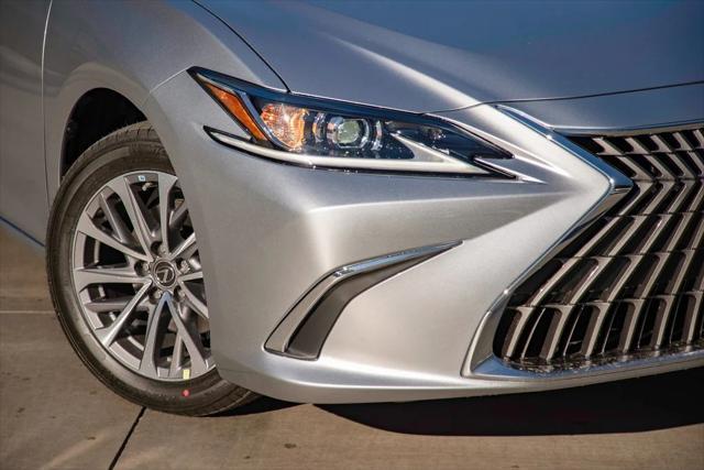 new 2025 Lexus ES 350 car, priced at $43,715