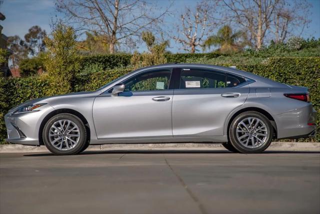 new 2025 Lexus ES 350 car, priced at $43,715