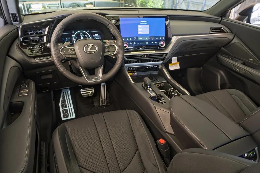 new 2025 Lexus TX 500h car, priced at $78,738