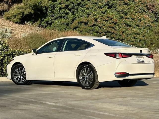 used 2020 Lexus ES 300h car, priced at $31,500