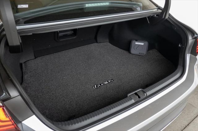new 2025 Lexus ES 300h car, priced at $48,984