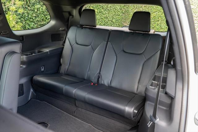 new 2025 Lexus TX 500h car, priced at $76,164