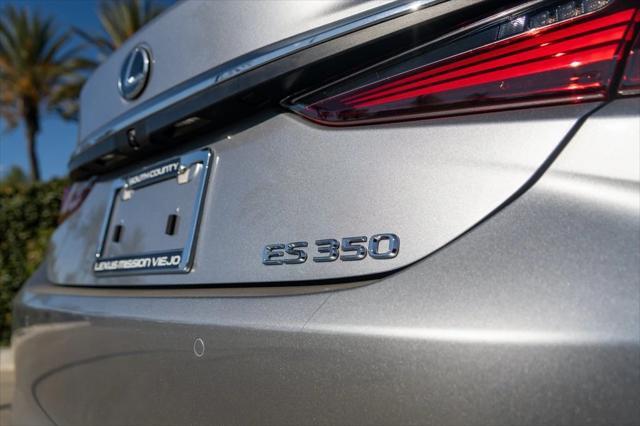 new 2025 Lexus ES 350 car, priced at $47,999