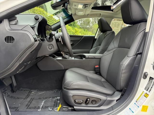 used 2024 Lexus ES 250 car, priced at $42,000