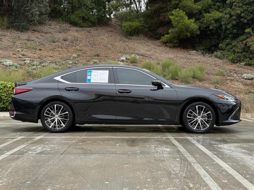 used 2024 Lexus ES 300h car, priced at $45,412