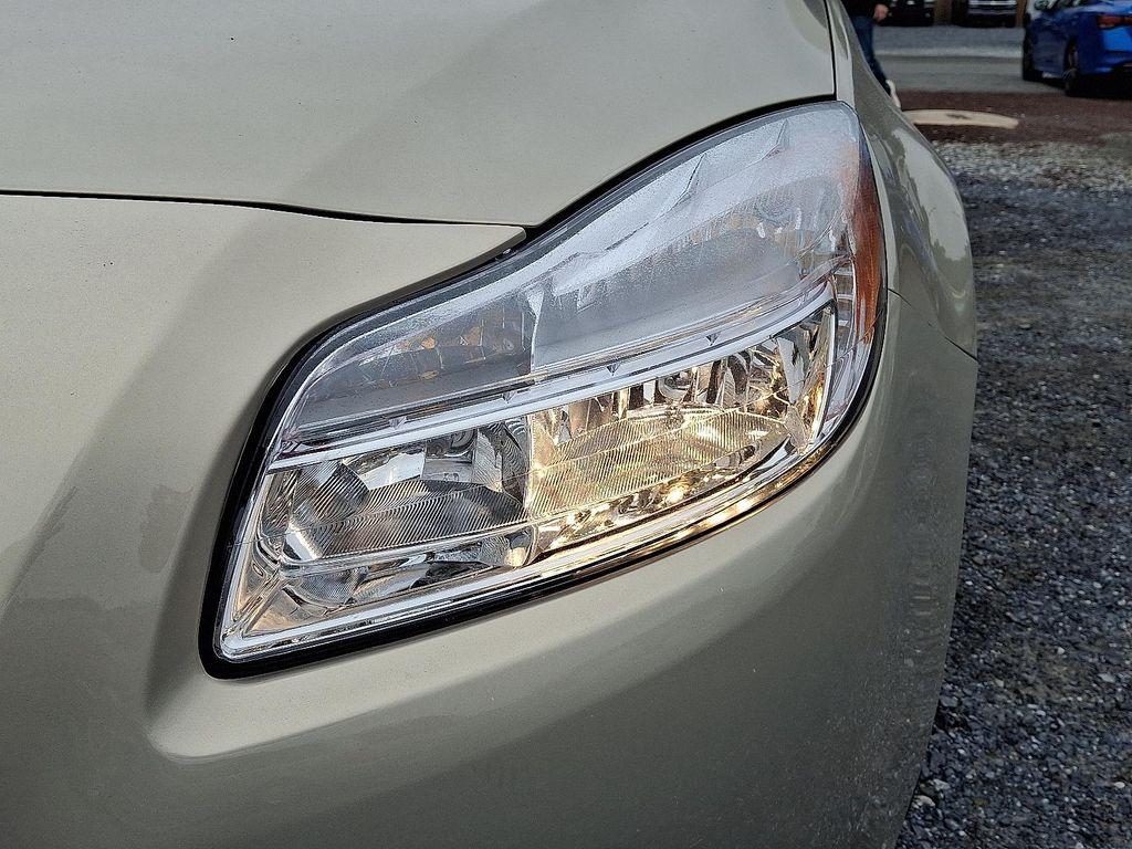 used 2011 Buick Regal car, priced at $10,995