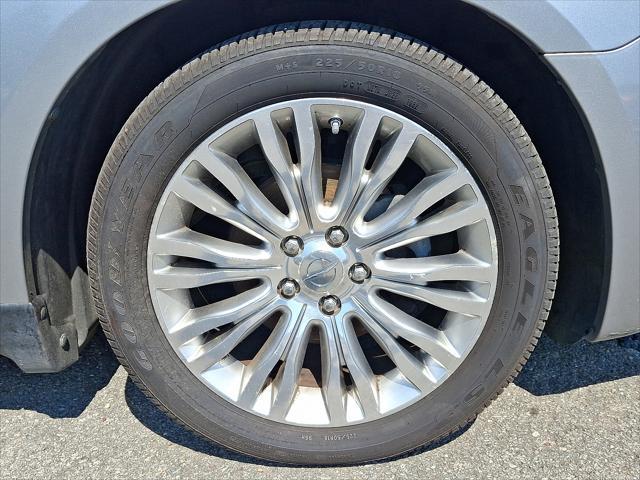 used 2013 Chrysler 200 car, priced at $13,495