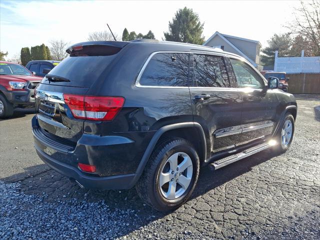 used 2011 Jeep Grand Cherokee car, priced at $18,995