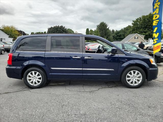 used 2016 Chrysler Town & Country car, priced at $14,995