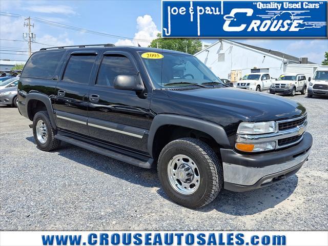 used 2005 Chevrolet Suburban car, priced at $20,995