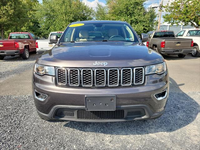 used 2017 Jeep Grand Cherokee car, priced at $19,995