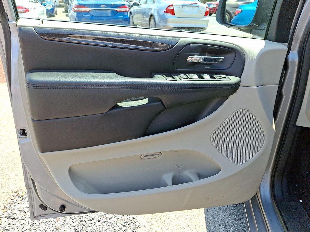 used 2016 Dodge Grand Caravan car, priced at $17,495