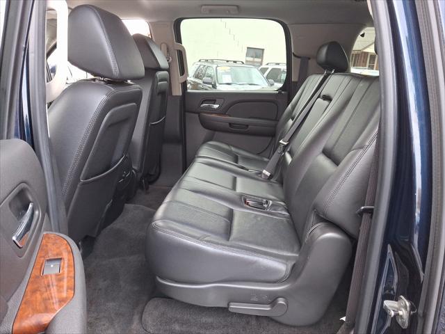 used 2008 Chevrolet Suburban car, priced at $23,995