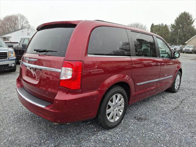 used 2014 Chrysler Town & Country car, priced at $16,495