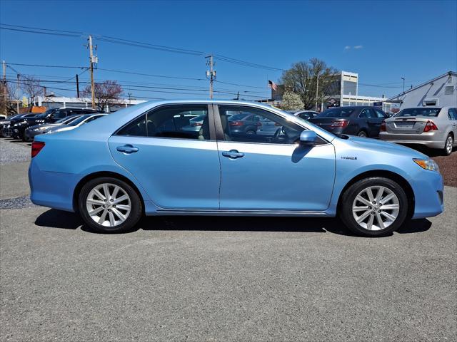 used 2012 Toyota Camry Hybrid car, priced at $17,995