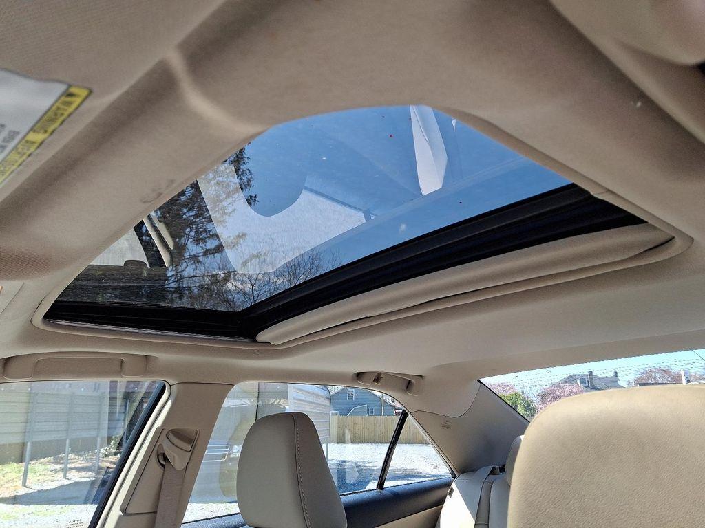 used 2012 Toyota Camry Hybrid car, priced at $17,495