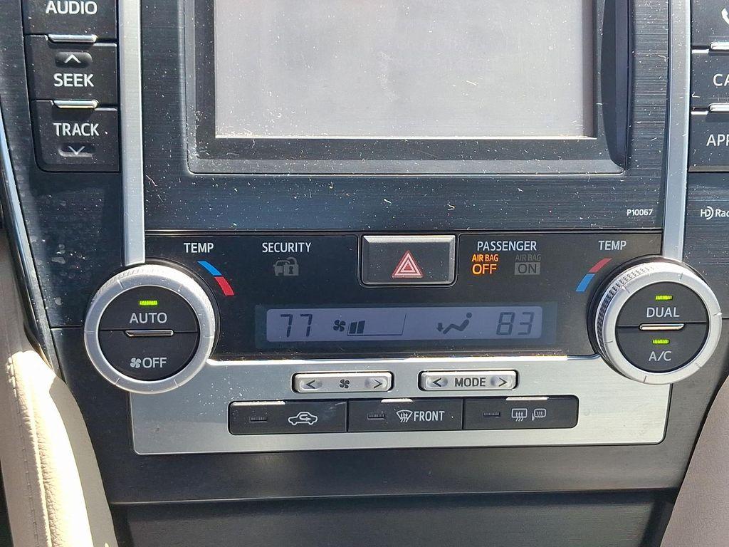 used 2012 Toyota Camry Hybrid car, priced at $17,495