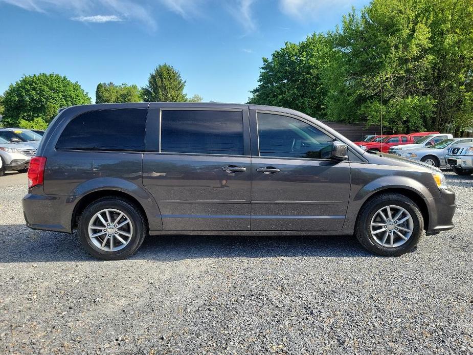 used 2016 Dodge Grand Caravan car, priced at $17,995