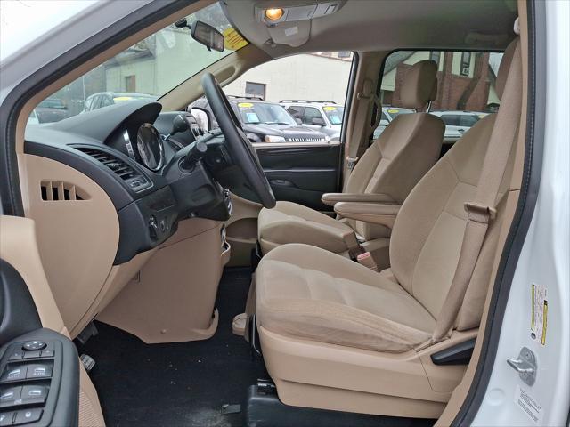 used 2014 Dodge Grand Caravan car, priced at $16,495