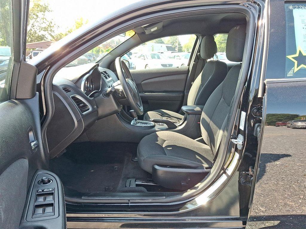 used 2013 Dodge Avenger car, priced at $11,995