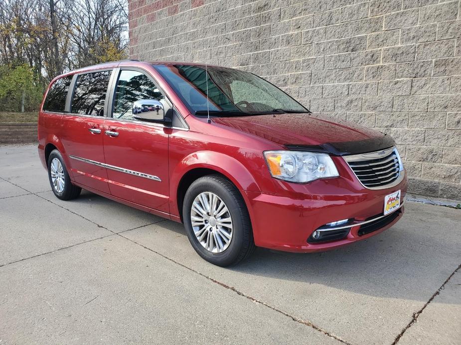 used 2014 Chrysler Town & Country car, priced at $9,995