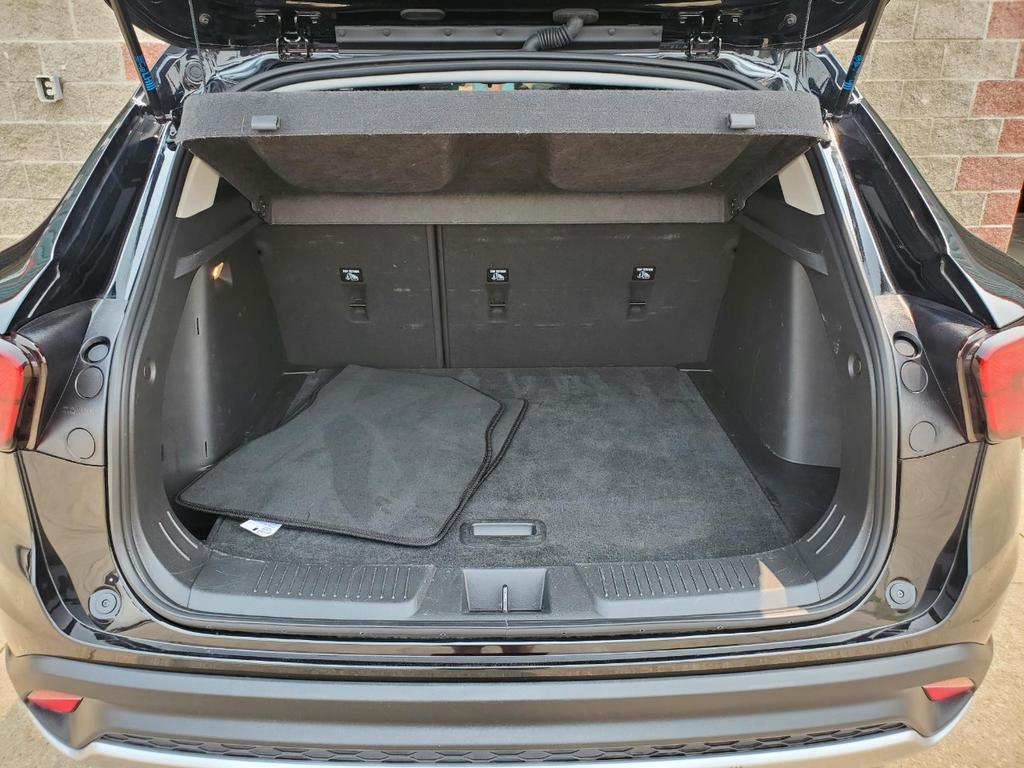 used 2024 Chevrolet Trax car, priced at $17,995