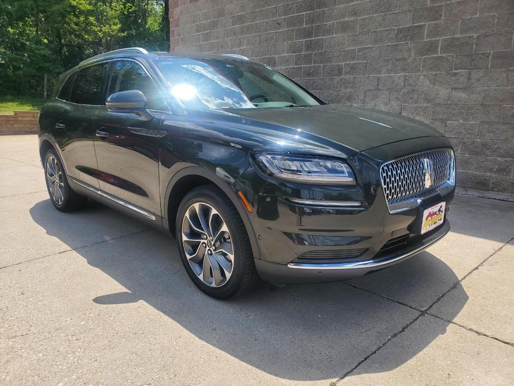 used 2023 Lincoln Nautilus car, priced at $35,995