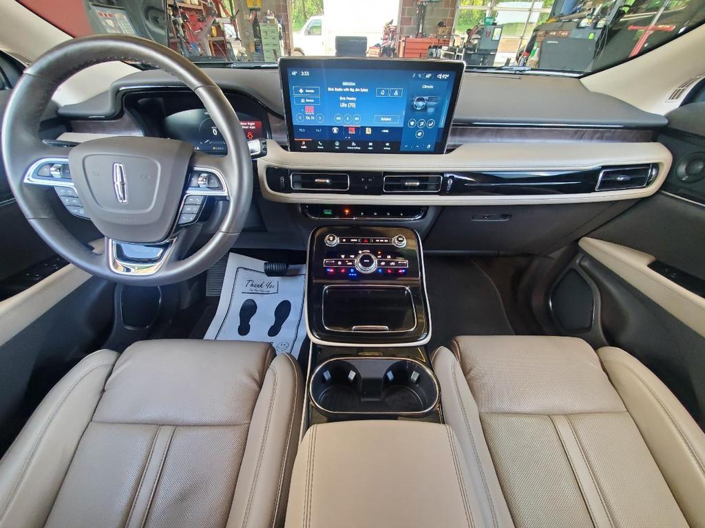 used 2023 Lincoln Nautilus car, priced at $35,995