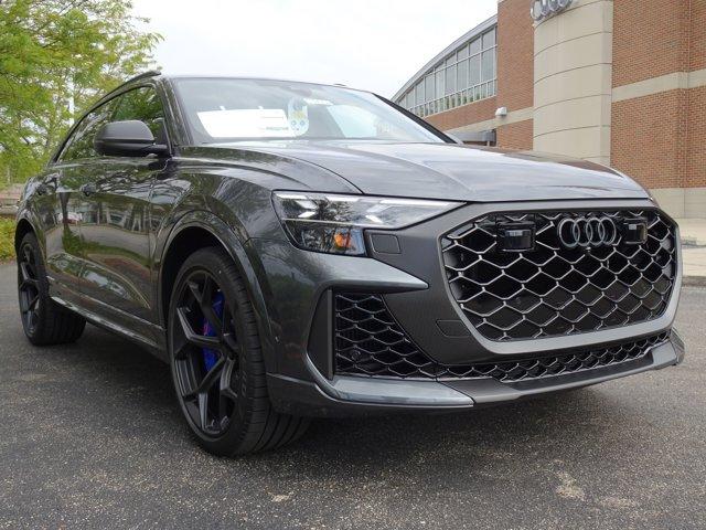 new 2026 Audi RS Q8 car, priced at $156,690