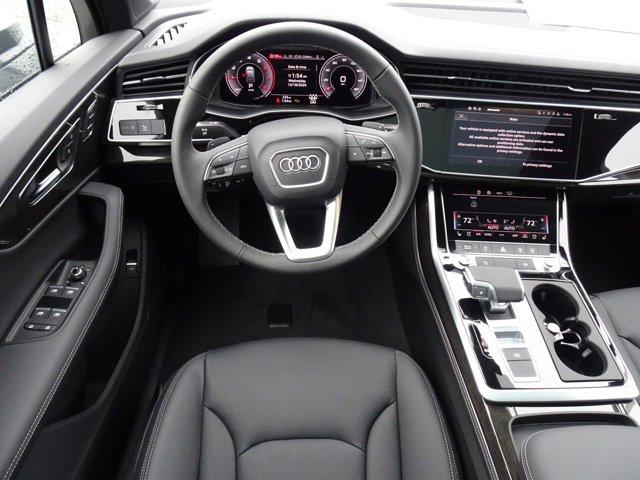 new 2025 Audi Q7 car