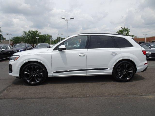 new 2025 Audi Q7 car, priced at $83,880